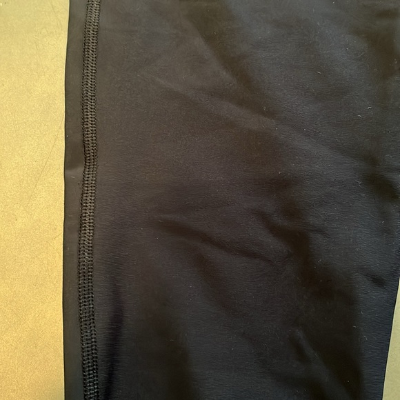 GIRLS OLD NAVY BLACK LEGGINGS - Picture 4 of 5